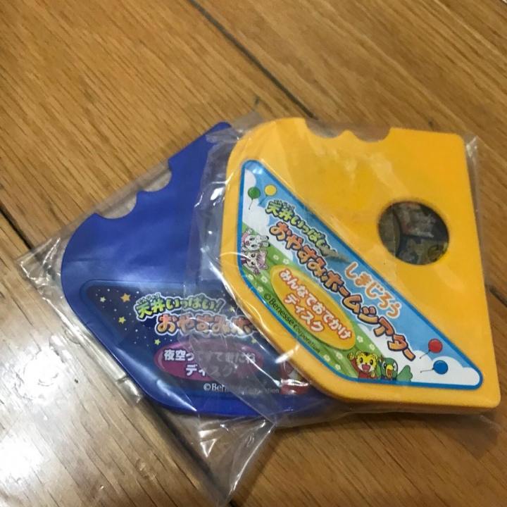 [開箱] 虎爺駕到! 哄睡嬰兒神器-TAKARA TOMY巧虎家庭劇院