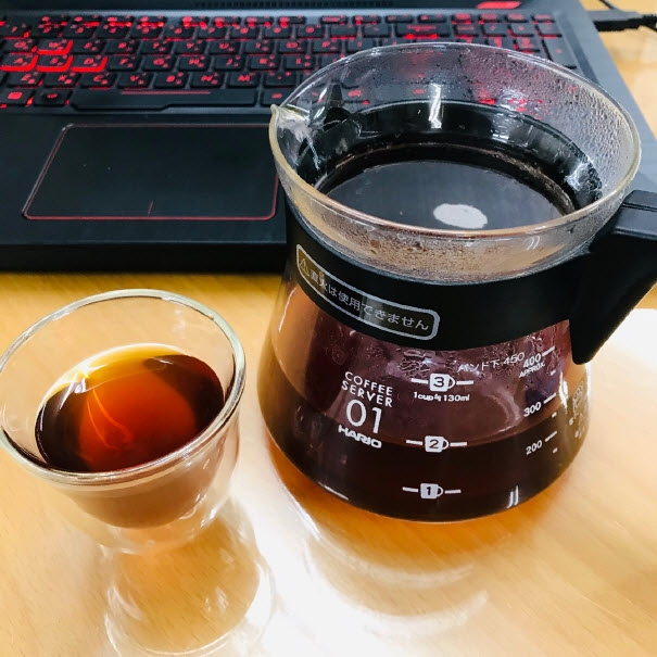 [開箱] IKAWA Pro Sample烘豆機