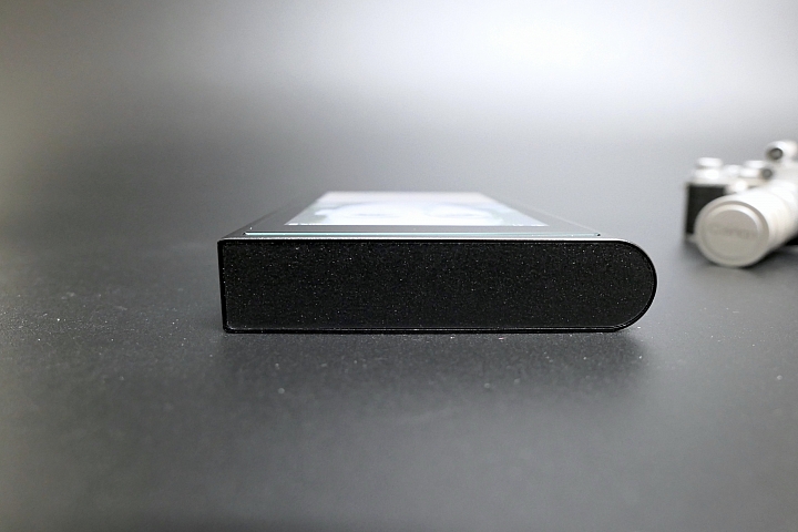 [開箱評測]FiiO M9 Hi-Fi無損級高解析音樂播放器～支援2.5mm平衡輸出！USB DAC！搭載Wi-Fi功能！