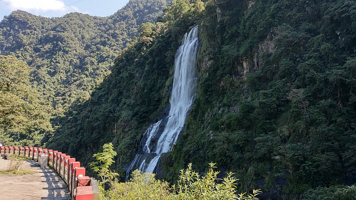 HTC U12+ 4K高畫質看見台灣美麗小地方 , 烏來瀑布