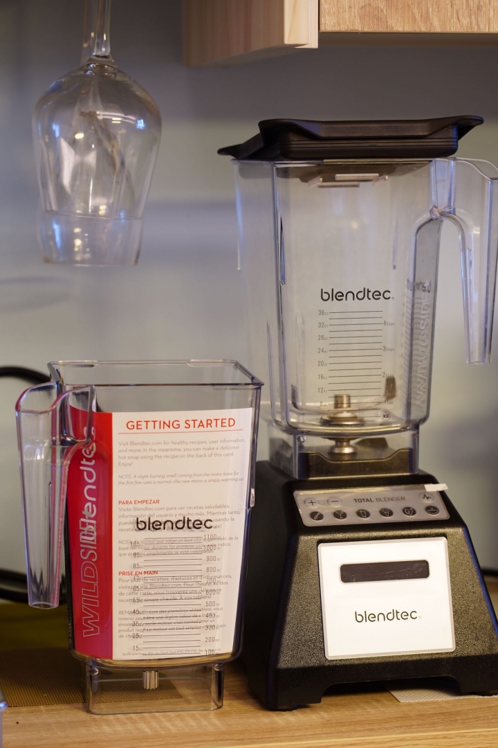 食物調理機-美國blendtec es3開箱 與台灣es3 ez600比較