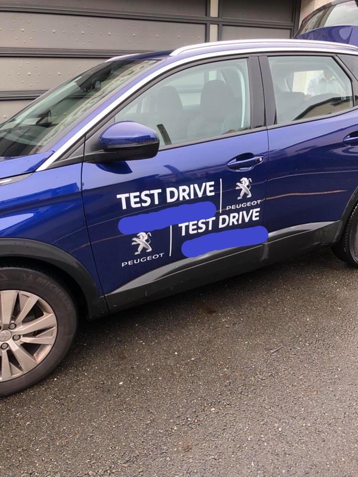 本魯歷經11種廠牌14種款式的賞車及買車之旅