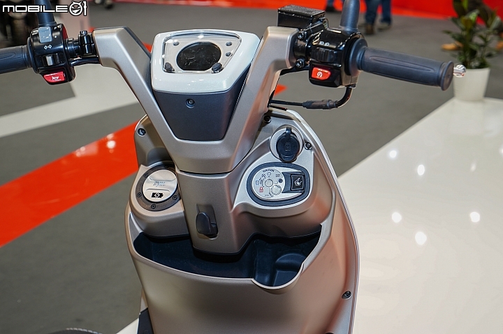 【EICMA2018】MAXSYM TL、HD300 強勢登場！SYM 米蘭車展完整介紹！