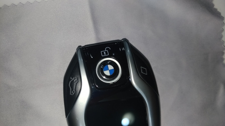 還給BMW車主的尊榮-智慧型液晶鑰匙升級開箱