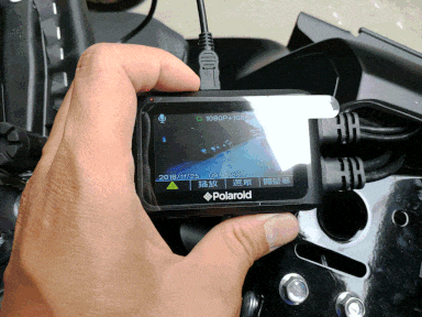 [開箱](新增白天山路)Polaroid寶麗萊 MS276WG 蜂鷹 雙鏡頭紀錄器 (安裝GSX-S150)