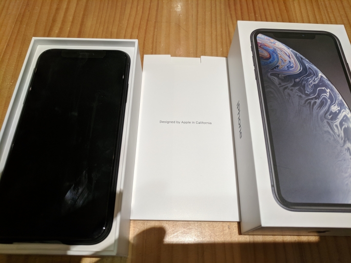 iphone xr 64g 黑色 開箱小分享