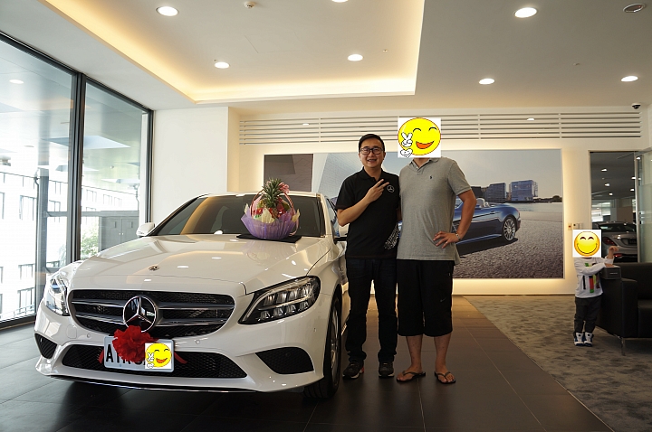 Mercedes Benz C200 EQ Boost 購車心得及開箱喜悅分享。