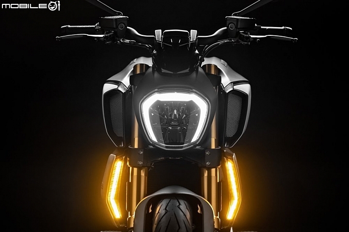 【EICMA2018】DUCATI Panigale V4 R正式降臨！Monster 821 Stealth、Hypermotard 950SP 同步登場！