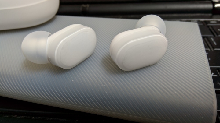 小米藍芽耳機 AirDots 青春版 簡單開箱