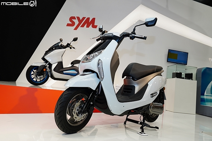 【EICMA2018】MAXSYM TL、HD300 強勢登場！SYM 米蘭車展完整介紹！