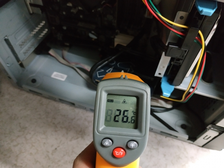 達墨topmore TU200 240GB SSD TLC開箱