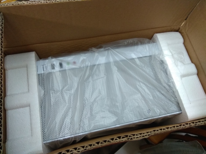 [冷門][小機殼] 鑫谷Segotep 聖徒mini3 M-ATX ITX HTPC 小機殼 開箱組裝簡易心得