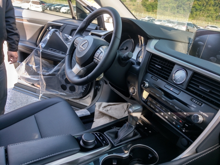 RX300 今天交車啦（淚噴）