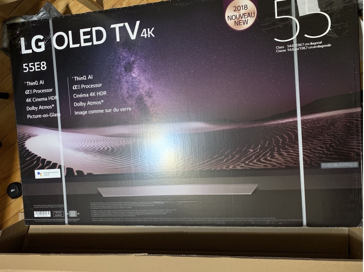 簡單開箱人生第一台oled, 55吋 lg e8