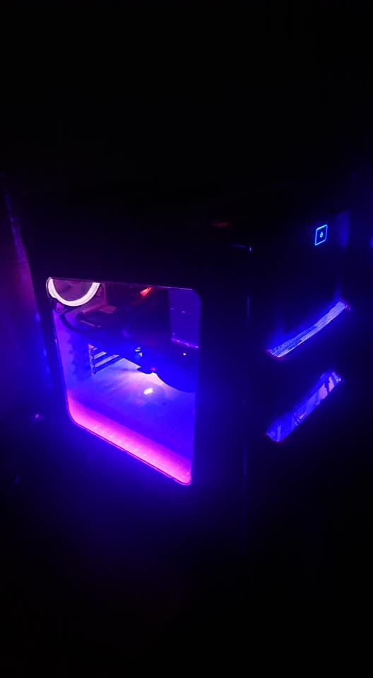 自組電腦分享DIY RGB燈條