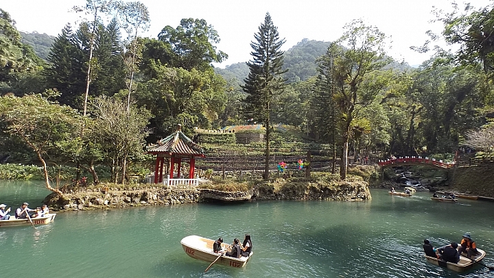 烏來雲仙輕旅遊