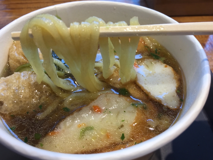 [食記] 古來思魚糕(고래사어묵)，韓國釜山的代表性傳統美食