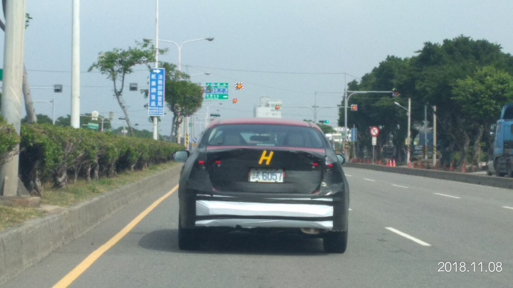 有神人看得出來是什麼車嗎？