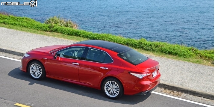 關於Camry 2.5 Hybrid 8 代規格客製化問題