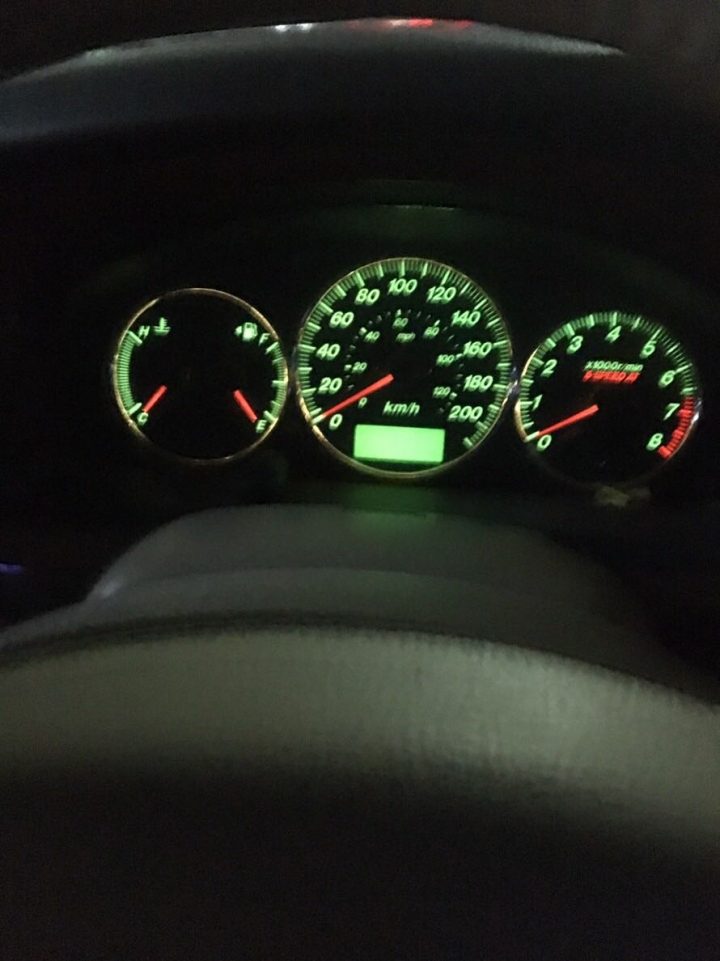 馬自達mpv儀表板當機