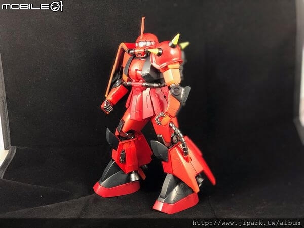 MS-06R-2 ZAKU2 強尼萊登專用機 1.0 嘗試舊化