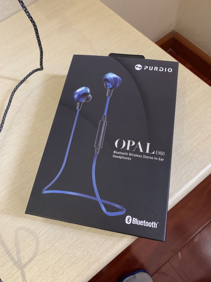 香港機場第一航廈買XR