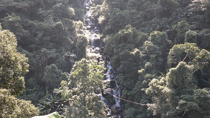 HTC U12+ 4K高畫質看見台灣美麗小地方 , 烏來瀑布