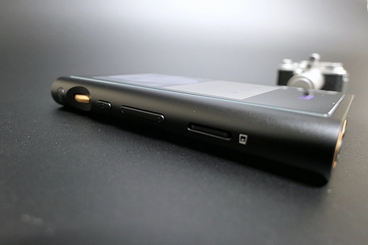 [開箱評測]FiiO M9 Hi-Fi無損級高解析音樂播放器～支援2.5mm平衡輸出！USB DAC！搭載Wi-Fi功能！