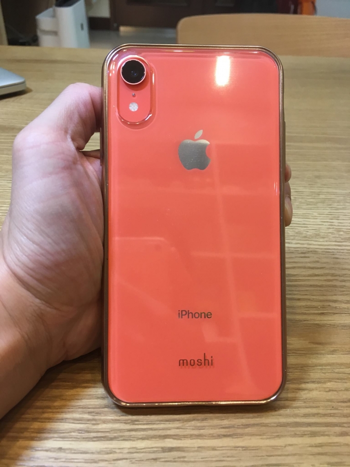 IPhone XR Coral +moshi vitros gold 開箱