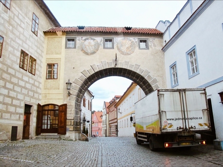 【Cesky Krumlov．走跳】漫遊捷克中世紀童話小鎮-庫倫洛夫城堡與彩繪塔