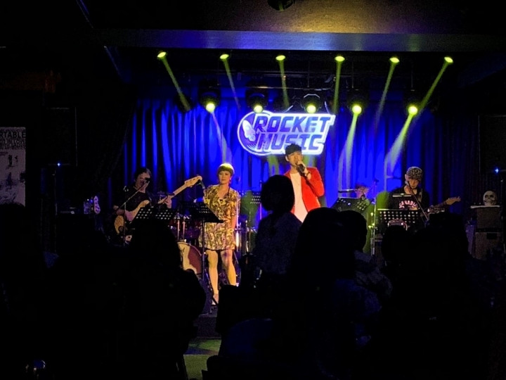 [台北光華商場三創]Rocket Music 音樂火箭餐廳 -- 現場演唱調酒餐廳 （近忠孝新生捷運站）