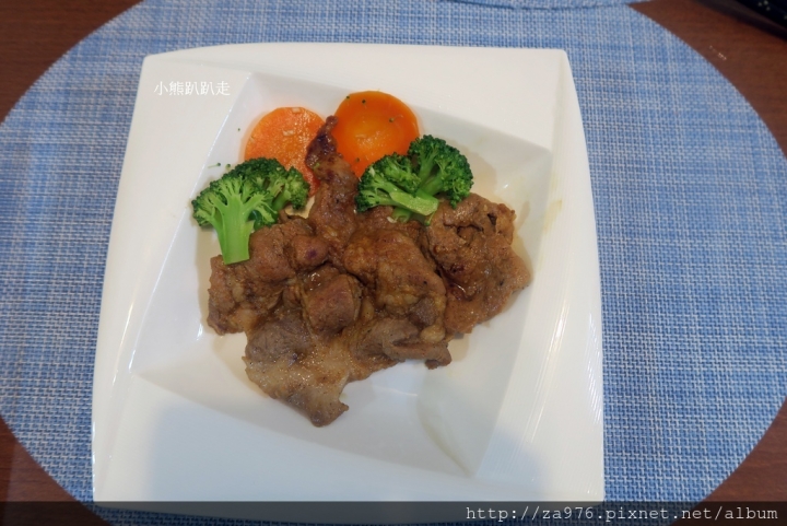 【美食推薦】大廚上菜5分鐘做出美味佳餚【特製椒麻梅花肉排】
