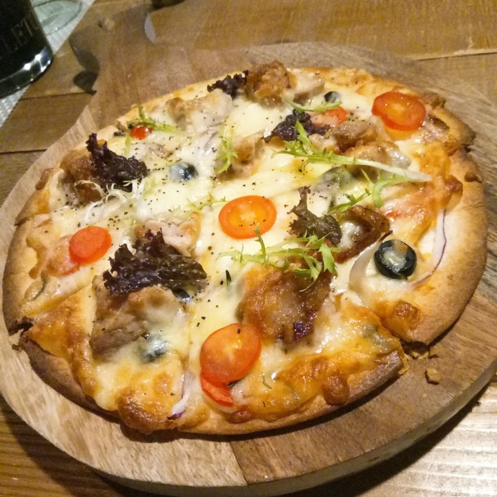彤紫輕食館，溫馨又帶了些夢幻的聚餐好地方～