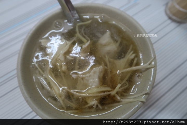 【美食--台南】永樂市場國華街『一味品碗粿』&『富盛號碗粿』比一比,走過一甲子的好味道~