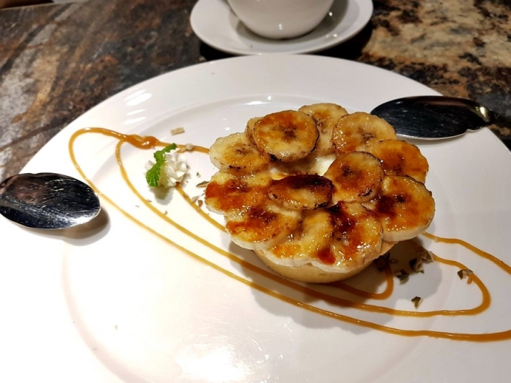 Cafe Grazie 義式屋古拉爵 新竹迎曦店 [連鎖] 披薩 義大利麵 甜點蠻不錯的~2018食記 ~ 近火車站~ 晚上景致氣氛美~