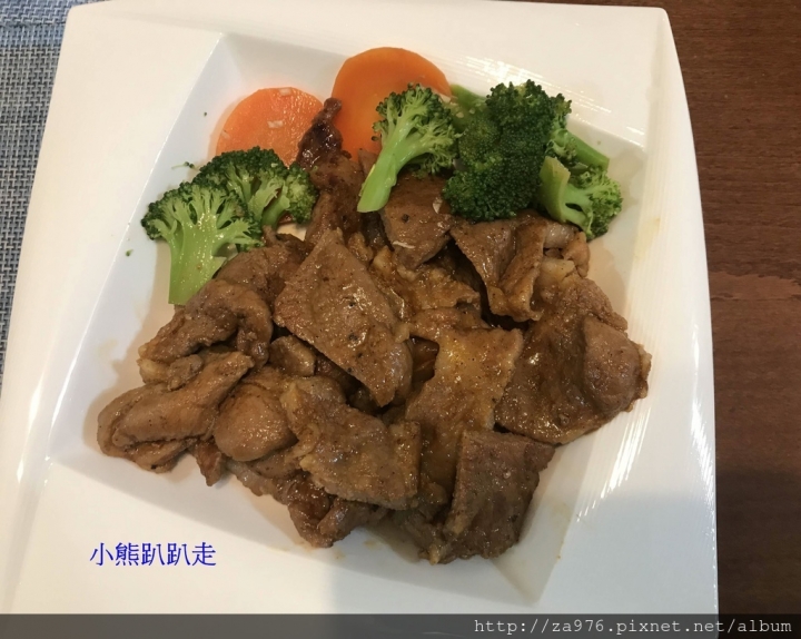 【美食推薦】大廚上菜5分鐘做出美味佳餚【特製椒麻梅花肉排】