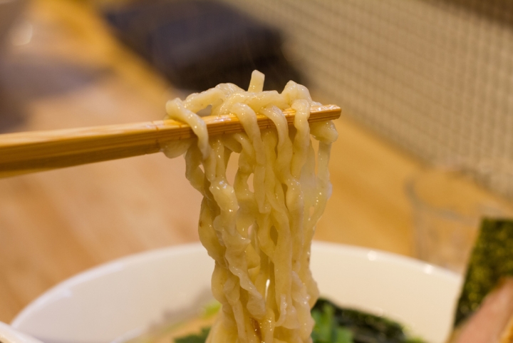【美食。食記】東京 淺草藏前 透明厚實的貝塩拉麵 拉麵改 らーめん改 拉麵 沾麵 煮干 干貝 推薦