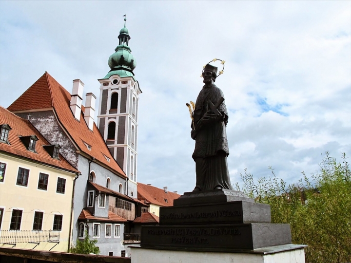 【Cesky Krumlov．走跳】漫遊捷克中世紀童話小鎮-庫倫洛夫城堡與彩繪塔