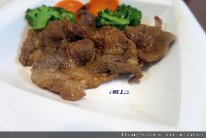 【美食推薦】大廚上菜5分鐘做出美味佳餚【特製椒麻梅花肉排】