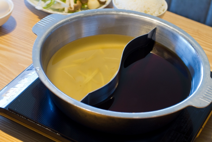 【美食。食記】東京 北千住 美味的連鎖火鍋 しゃぶ菜 マルイ北千住 連鎖店 火鍋 放題 雞肉 壽喜燒 豬肉 牛肉 吃到飽 蔬菜 推薦