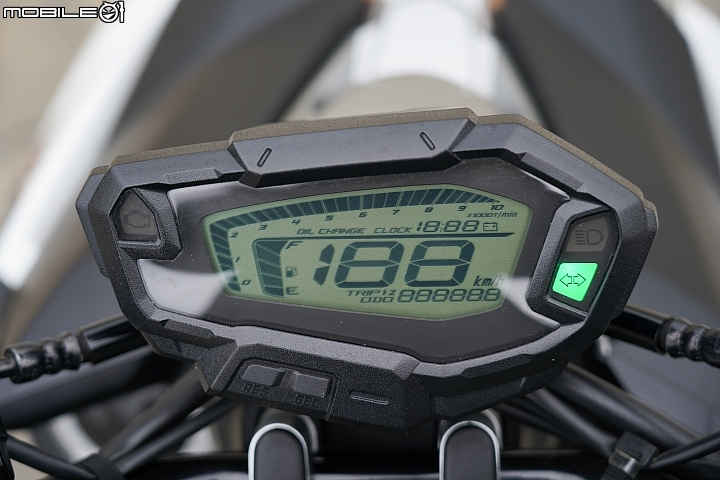 YAMAHA BW'S R 125 小改款試駕 都市通勤的另一種叛逆