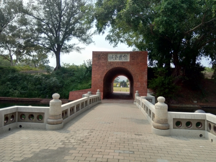 這不算景點孤兒吧(高跟鞋教堂)！