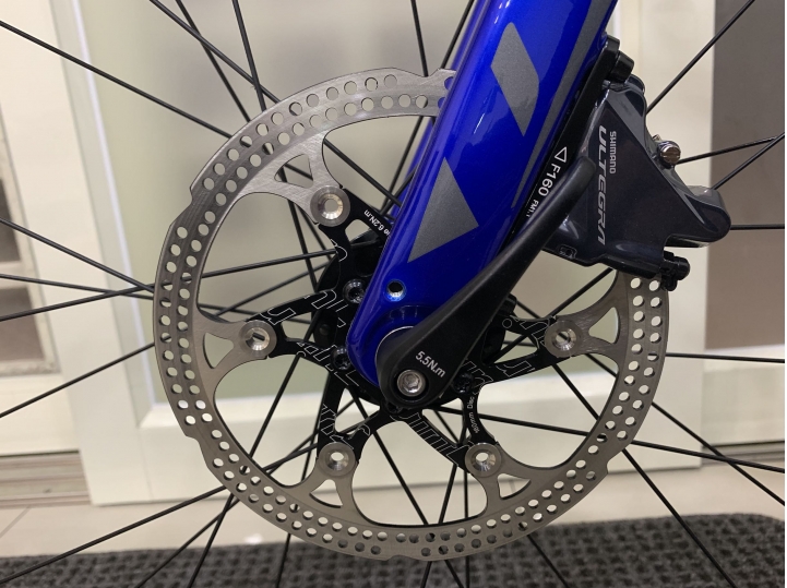 GIANT DEFY 金屬藍簡單開箱