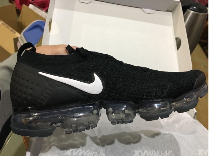 剛入手的vapormax flyknit 求鑑定真假？