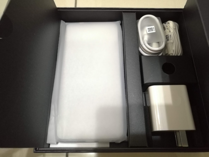 [分享]陸版Mate10 Pro寶石藍 128G (全網通)入手分享及使用心得，有點囉嗦、圖也多，慎入