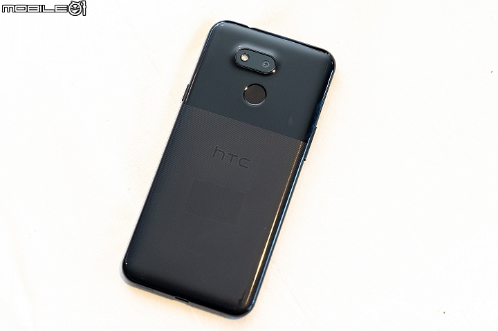 【打CP值】機身也玩雕刻！有NFC、2CA的HTC Desire 12s售6千有找