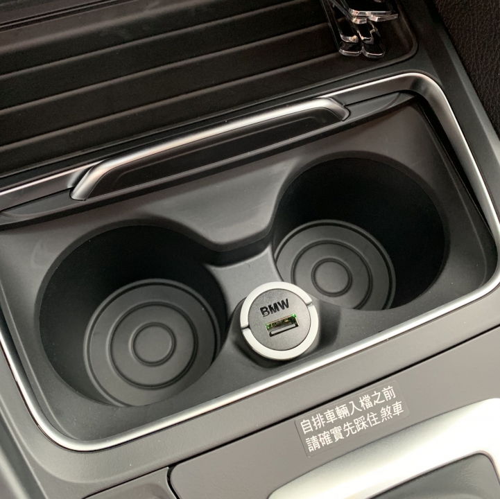 18” F30 320i 豪華白金開箱