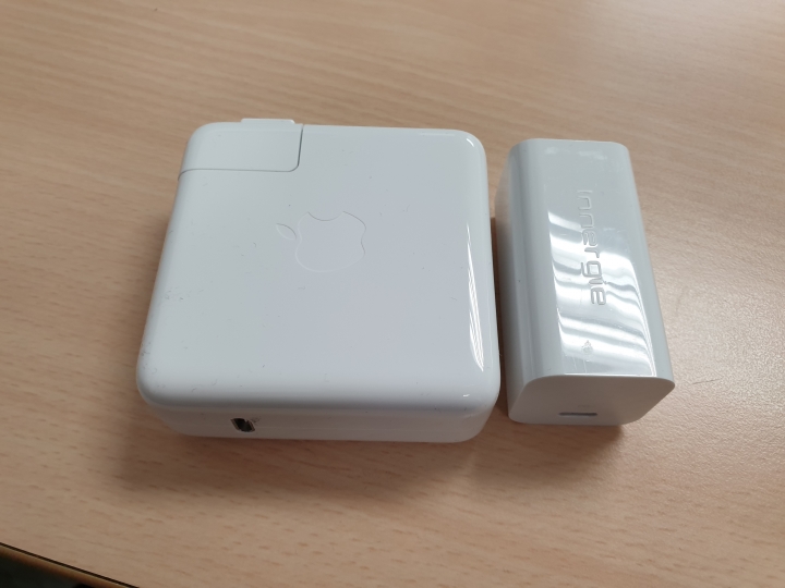 iPad Pro 11吋太空灰開箱加快充測試