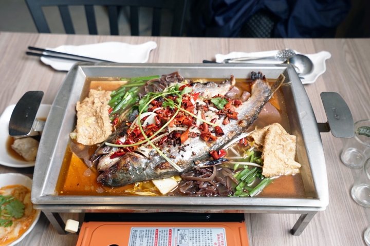 【台南麻辣鍋】蜀山四川烤魚｜打卡抽餐點通通有獎｜南台唯一正宗四川烤魚｜客製化麻辣怕辣也愛｜海陸食材香麻入鍋