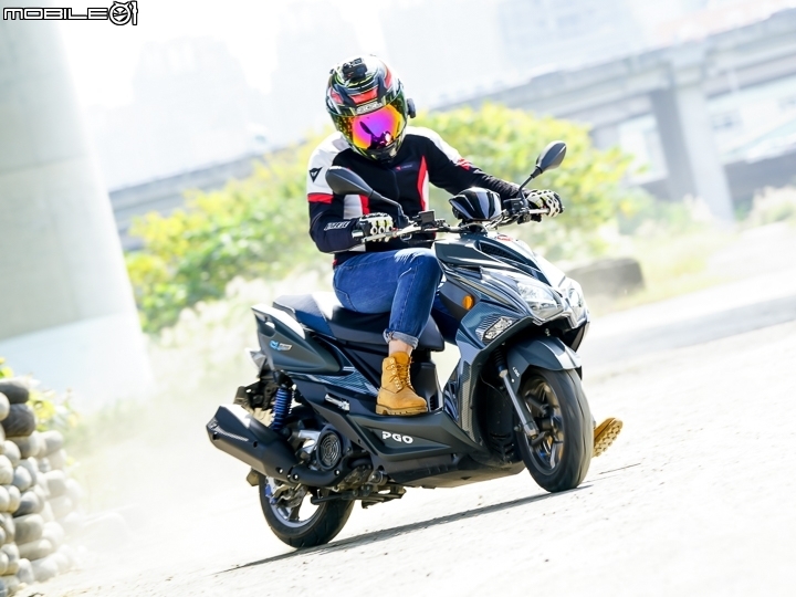 【機車新法規】明年摩托車強制加裝 ABS 或連動式煞車，怎麼選擇看這裡！